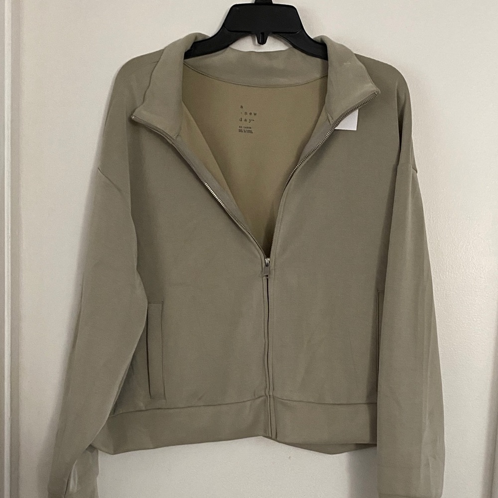 NEW Zip-Front Women's Jacket